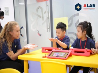 Cách lựa chọn trung tâm tiếng Anh trẻ em tốt nhất cho con bạn